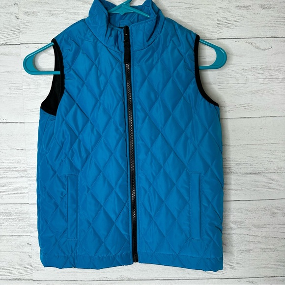 🌈 cat & jack boys vest size s (6/7) - Picture 1 of 5
